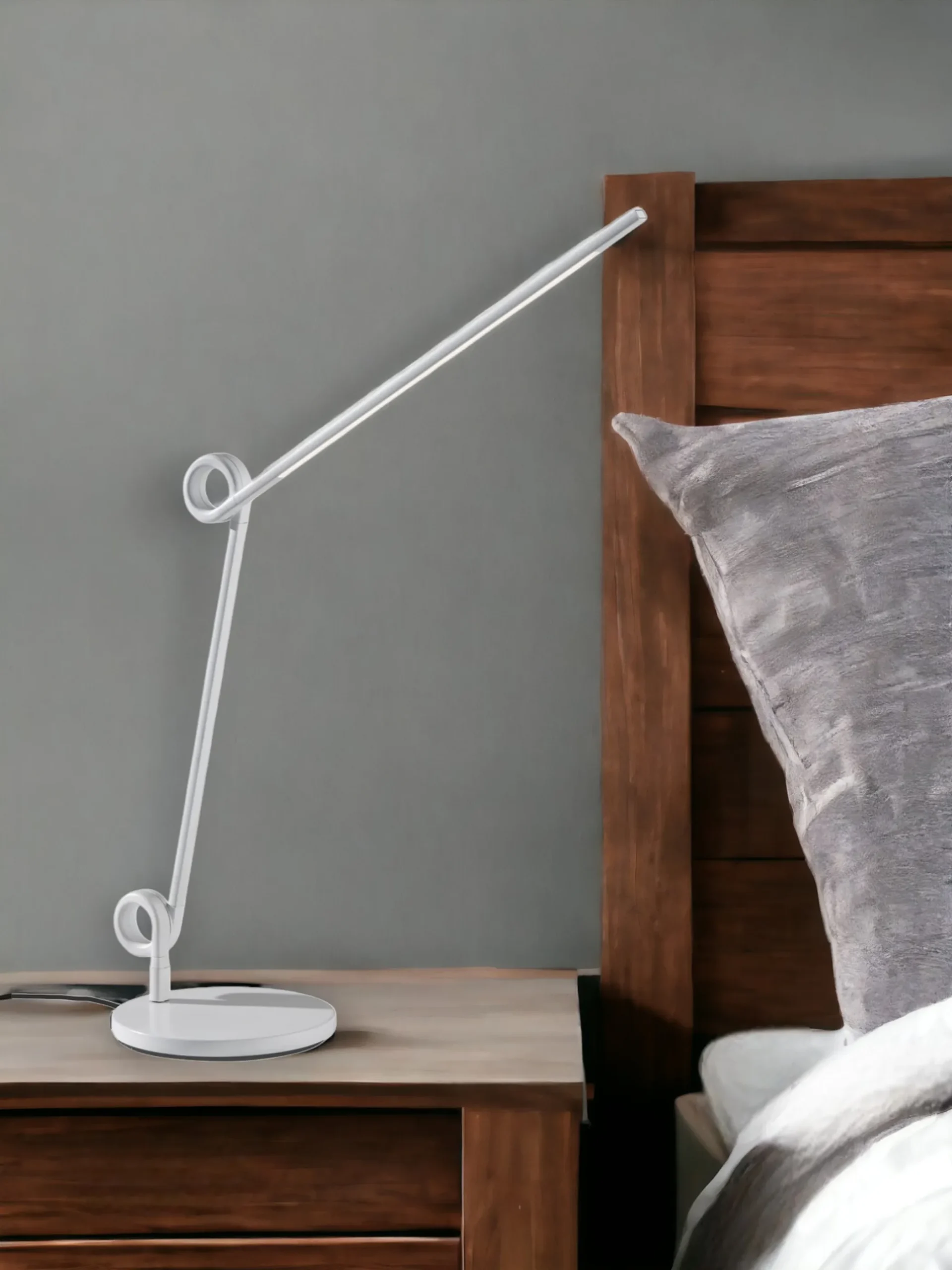 Đèn bàn làm việc LED USB kim loại màu trắng 89cm