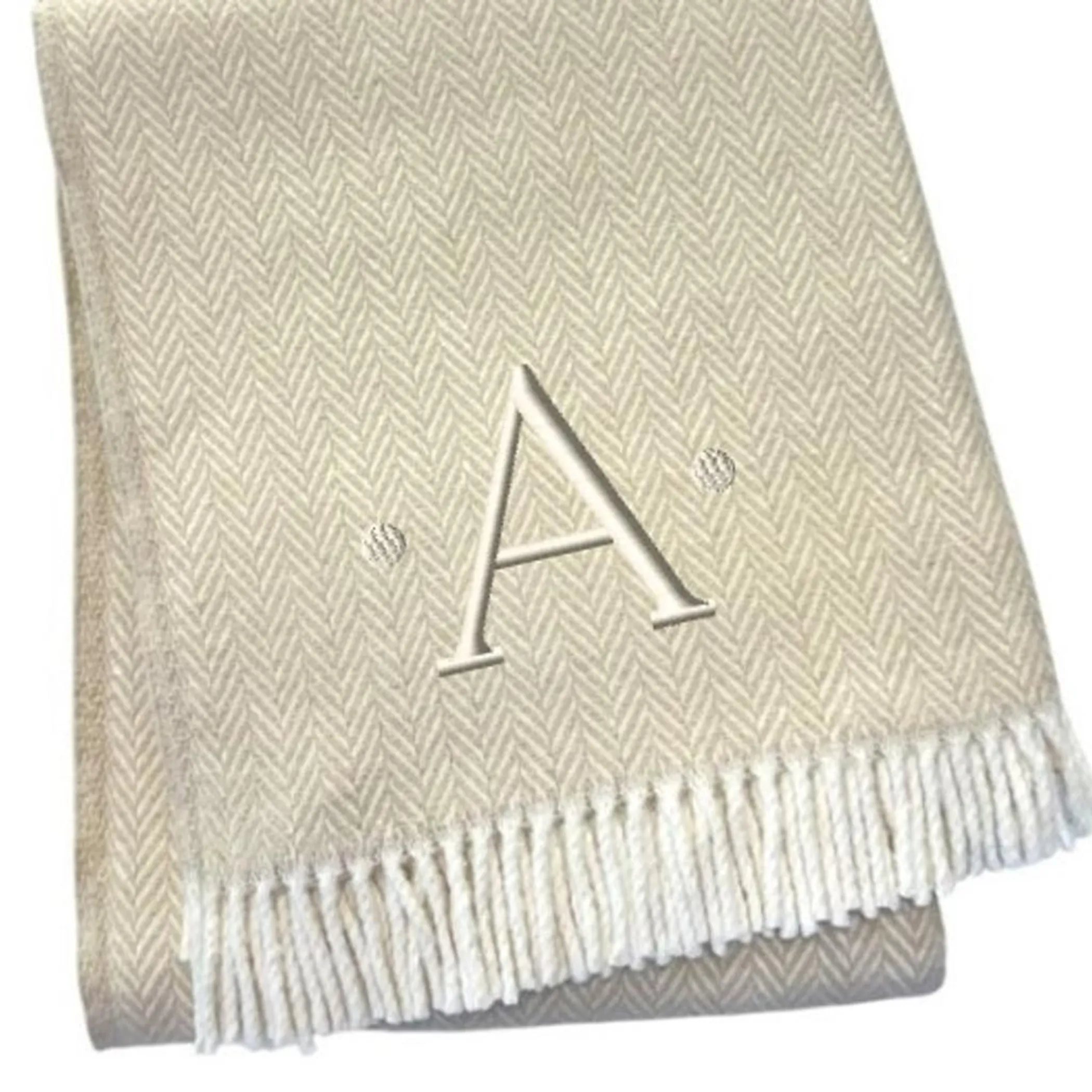 Chăn cotton pha dệt xương cá thêu chữ A màu lanh trắng, viền tua rua - Ảnh 4