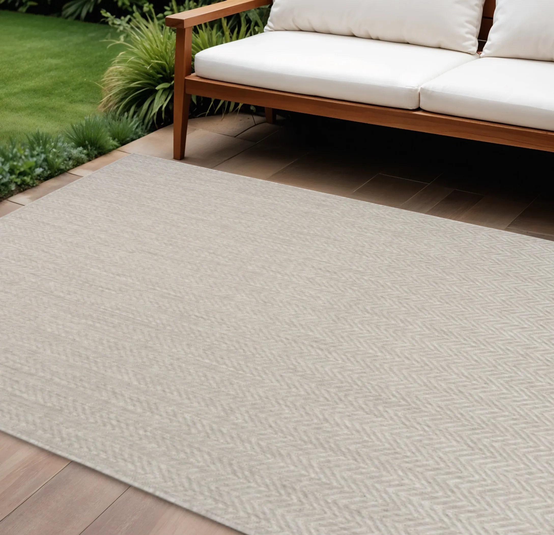 Thảm trải sàn 1,8m x 2,7m họa tiết hình học màu xám