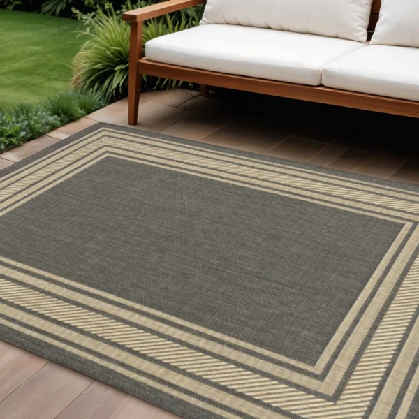 Thảm trải sàn 1,8m x 2,7m họa tiết hình học màu xám than