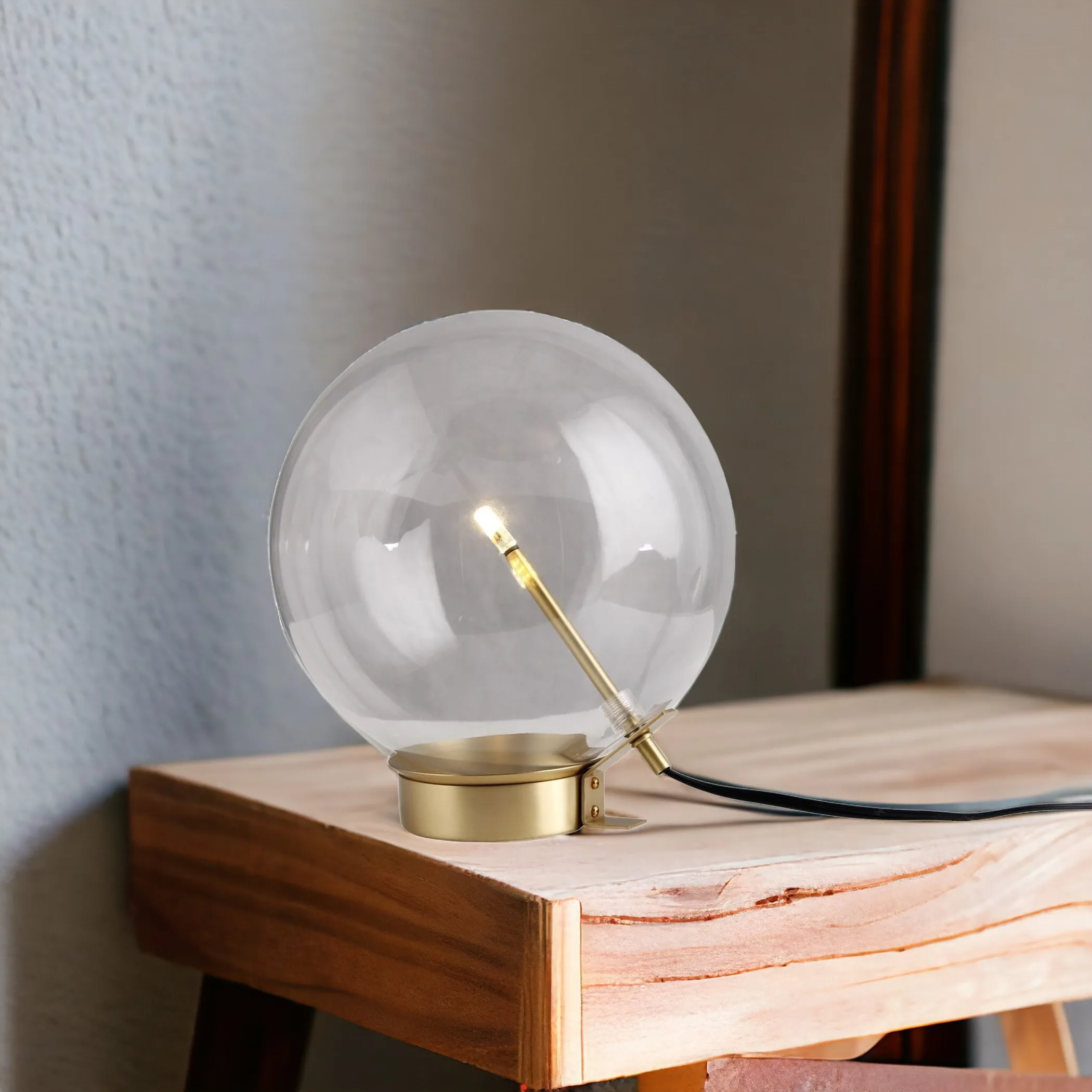 Đèn bàn quả cầu kim loại đồng thau 28cm - Ảnh 3