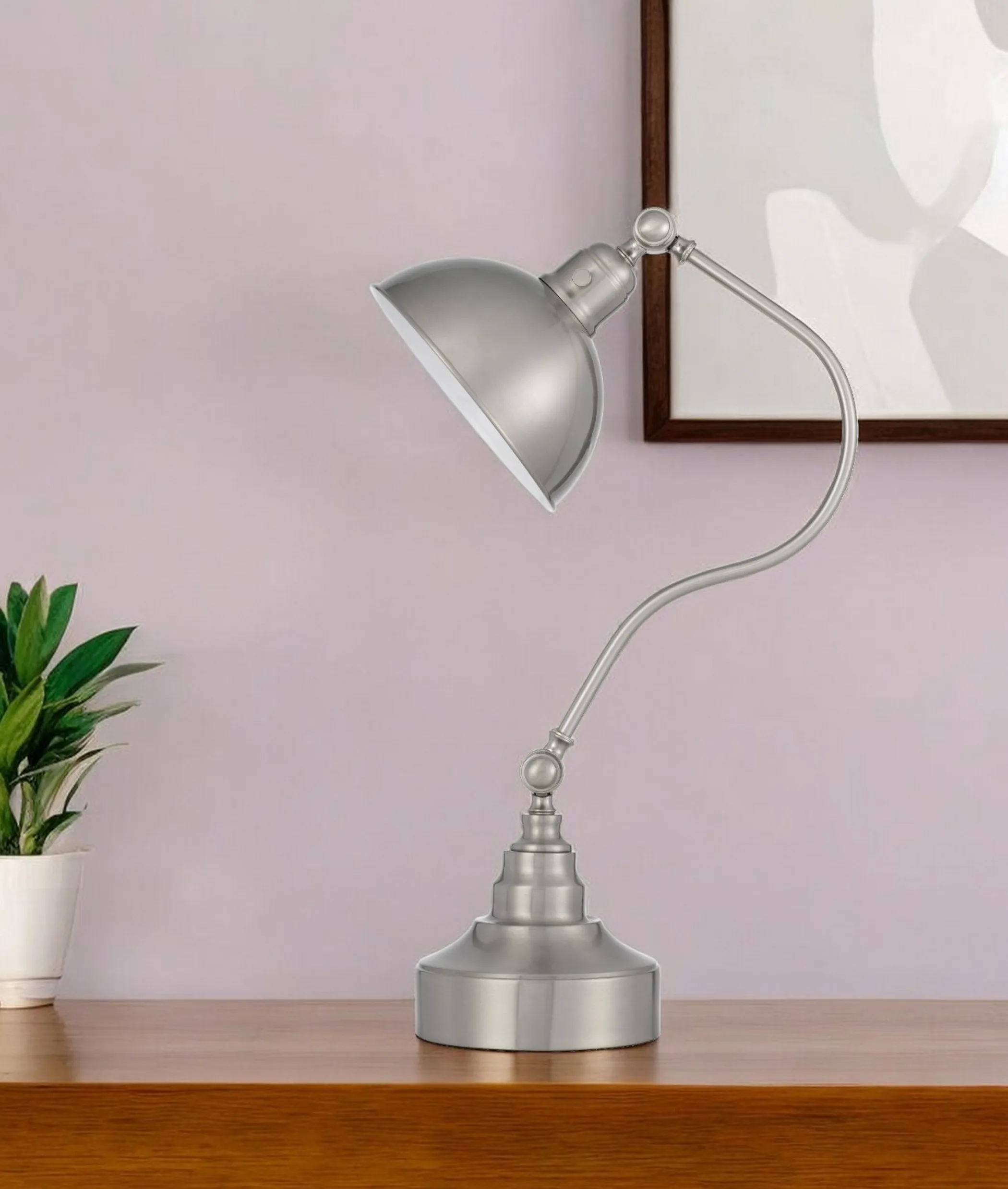 Đèn bàn kiểu đèn lồng kim loại nickel chụp mái vòm 64cm
