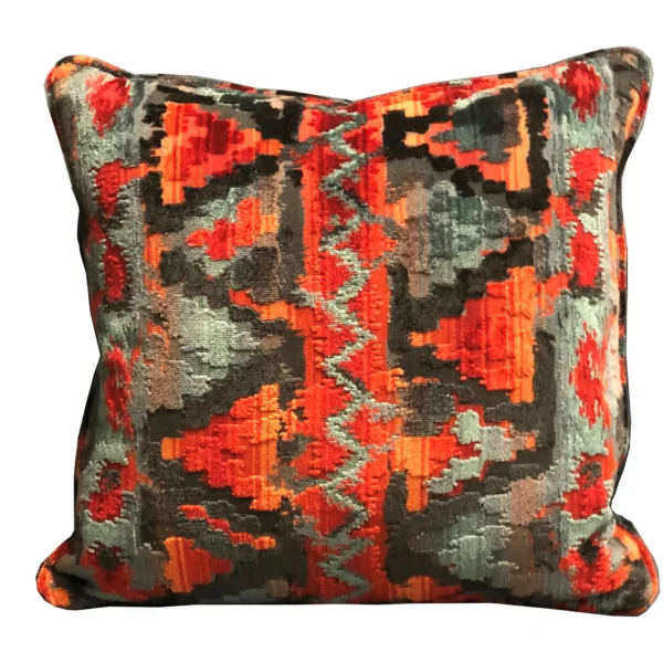 Gối tựa cao cấp Plutus họa tiết ikat Sachi Love đỏ xanh cam