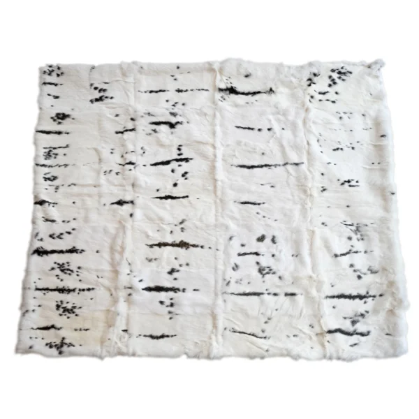 Chăn lông thỏ thật siêu mềm màu đen trắng 127cm x 152cm