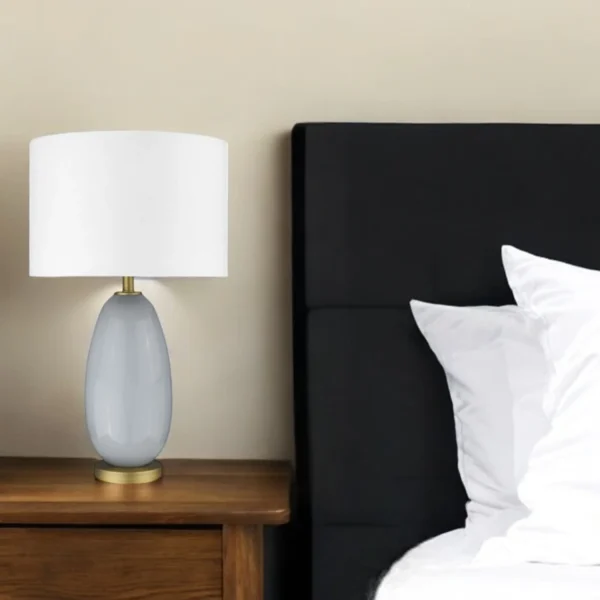 Đèn bàn thủy tinh màu xám nhạt 74cm chụp trống màu trắng