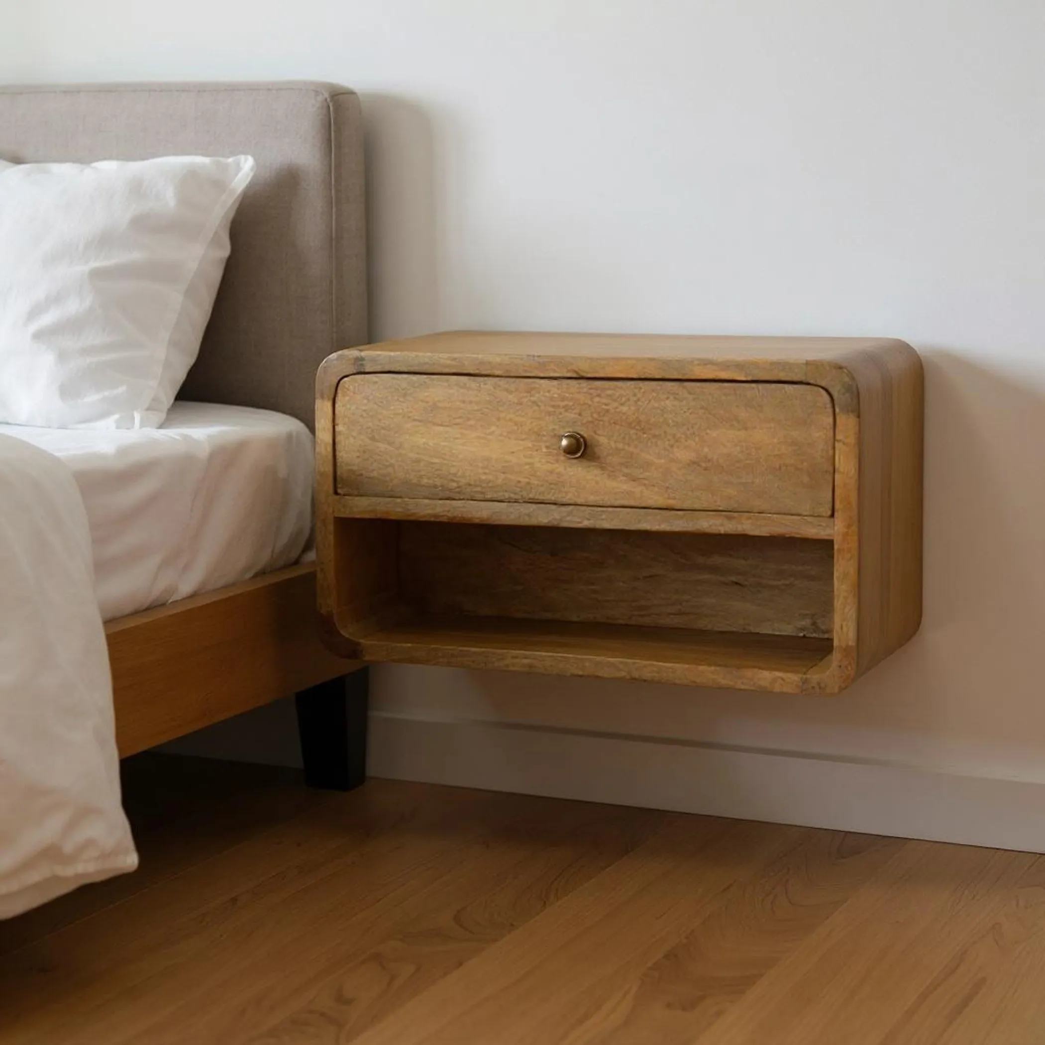 Tủ đầu giường 1 ngăn kéo gỗ xoài tự nhiên màu mộc 25cm