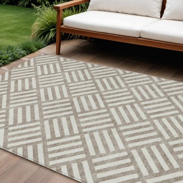 Thảm trải sàn giặt được 3m x 4,3m họa tiết hình học màu nâu xám và ngà