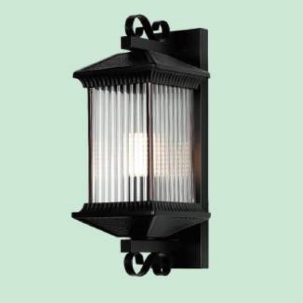Đèn tường ngoài trời DTR69 hợp kim sơn đen phối kính