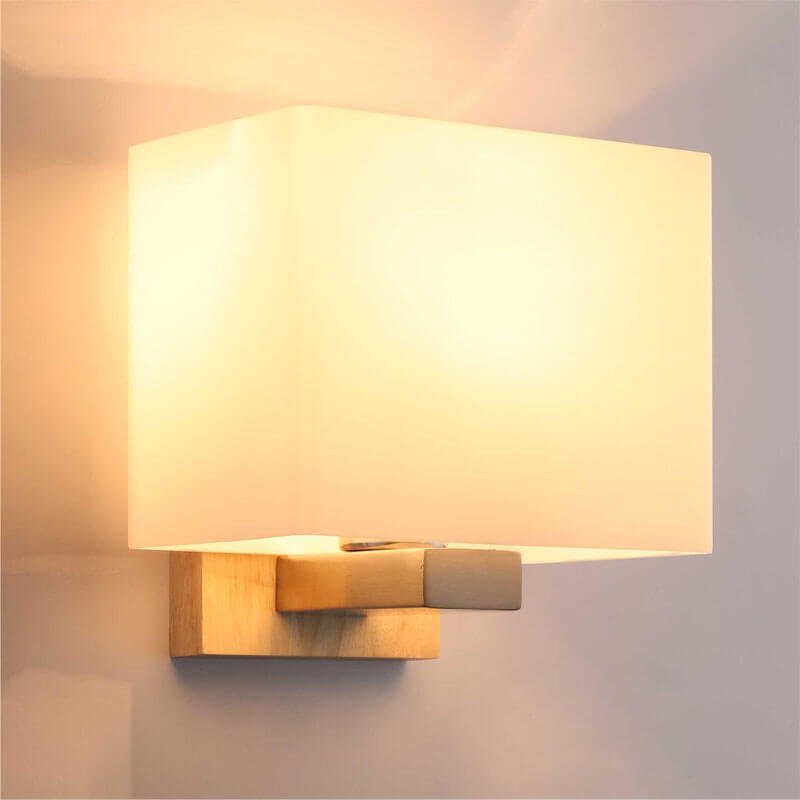Đèn tường hiện đại DTV232 hợp kim mạ bạc chao kính trắng mờ đế gỗ