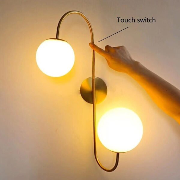 Đèn tường đôi mạ vàng chao kính trắng sữa DTV359