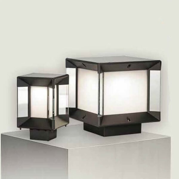Đèn trụ cổng ngoài trời sơn đen chao mica DTX209