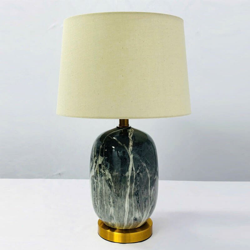 Đèn bàn gốm sứ mạ vàng chụp vải trắng NX65 Ø35cm x cao 62cm