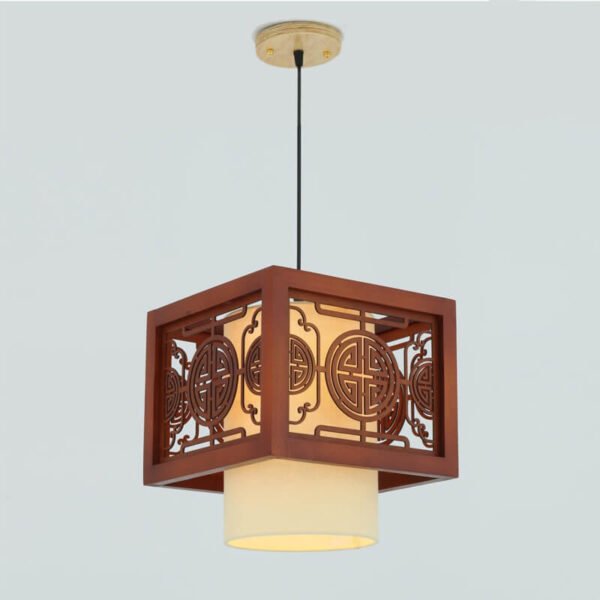 Đèn phòng thờ gỗ mỹ nghệ TVN666 chụp vải màu ngà 30 x 30 x 32cm