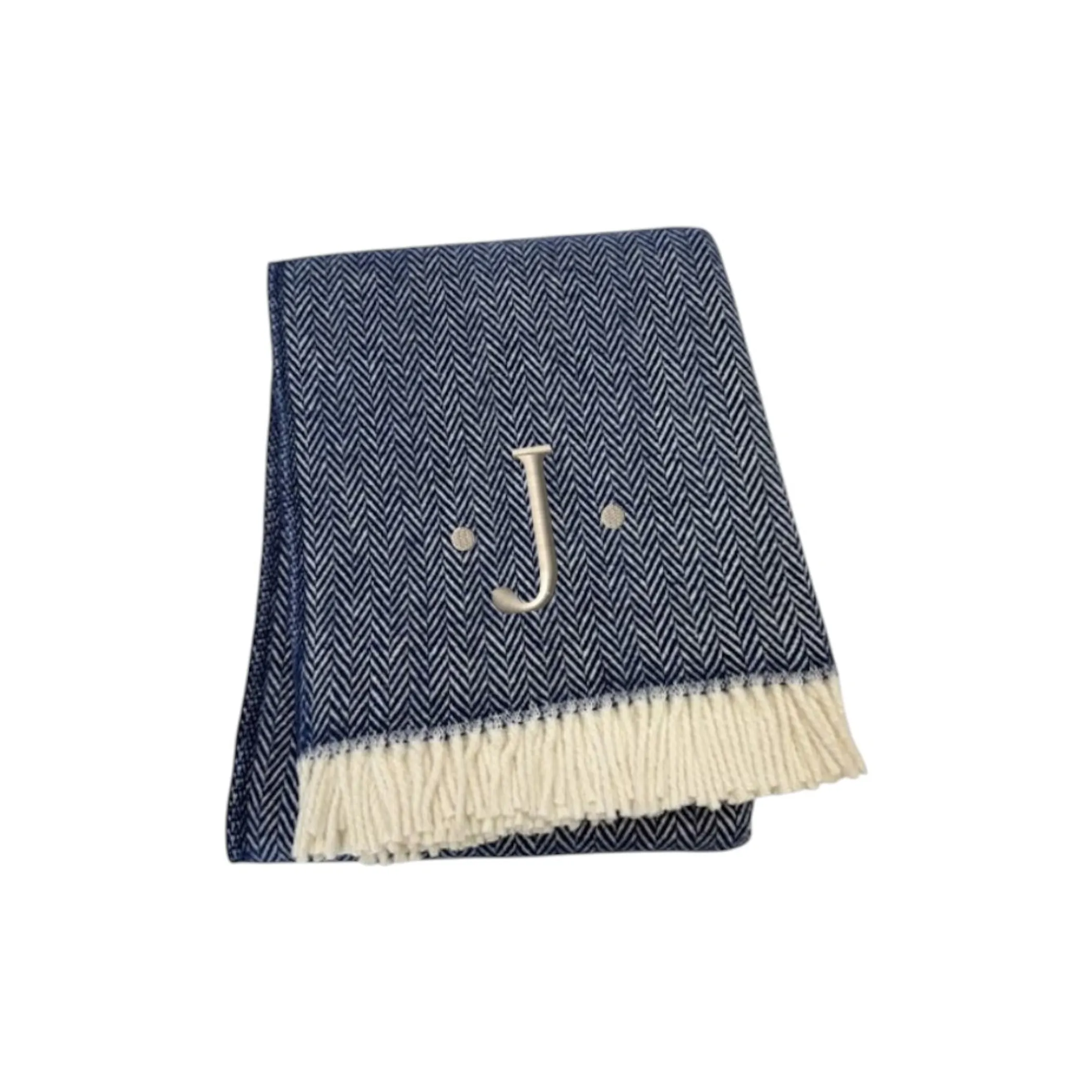 Chăn cotton pha dệt xương cá thêu chữ J màu xanh navy trắng, viền tua rua