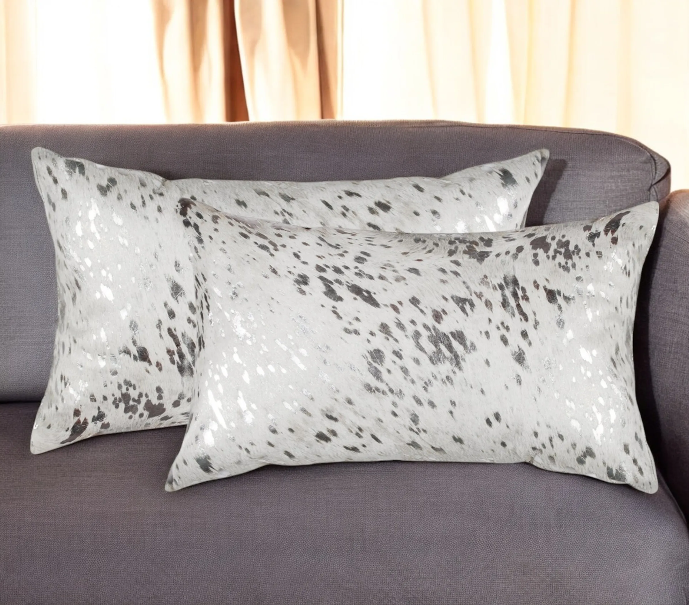 Bộ 2 gối tựa lưng da bò thật họa tiết trừu tượng xám bạc ánh nhũ 30cm x 50cm - Ảnh 2