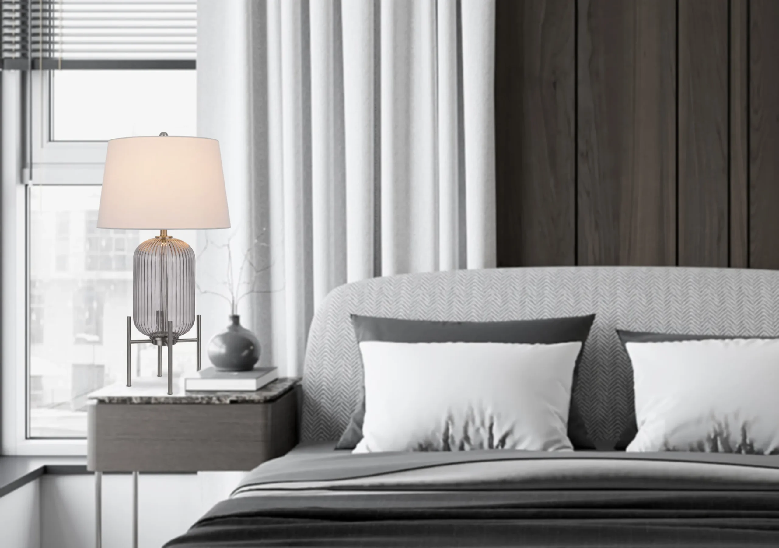Đèn bàn thủy tinh dáng tròn màu niken 84cm chụp hình thang màu trắng - Ảnh 6