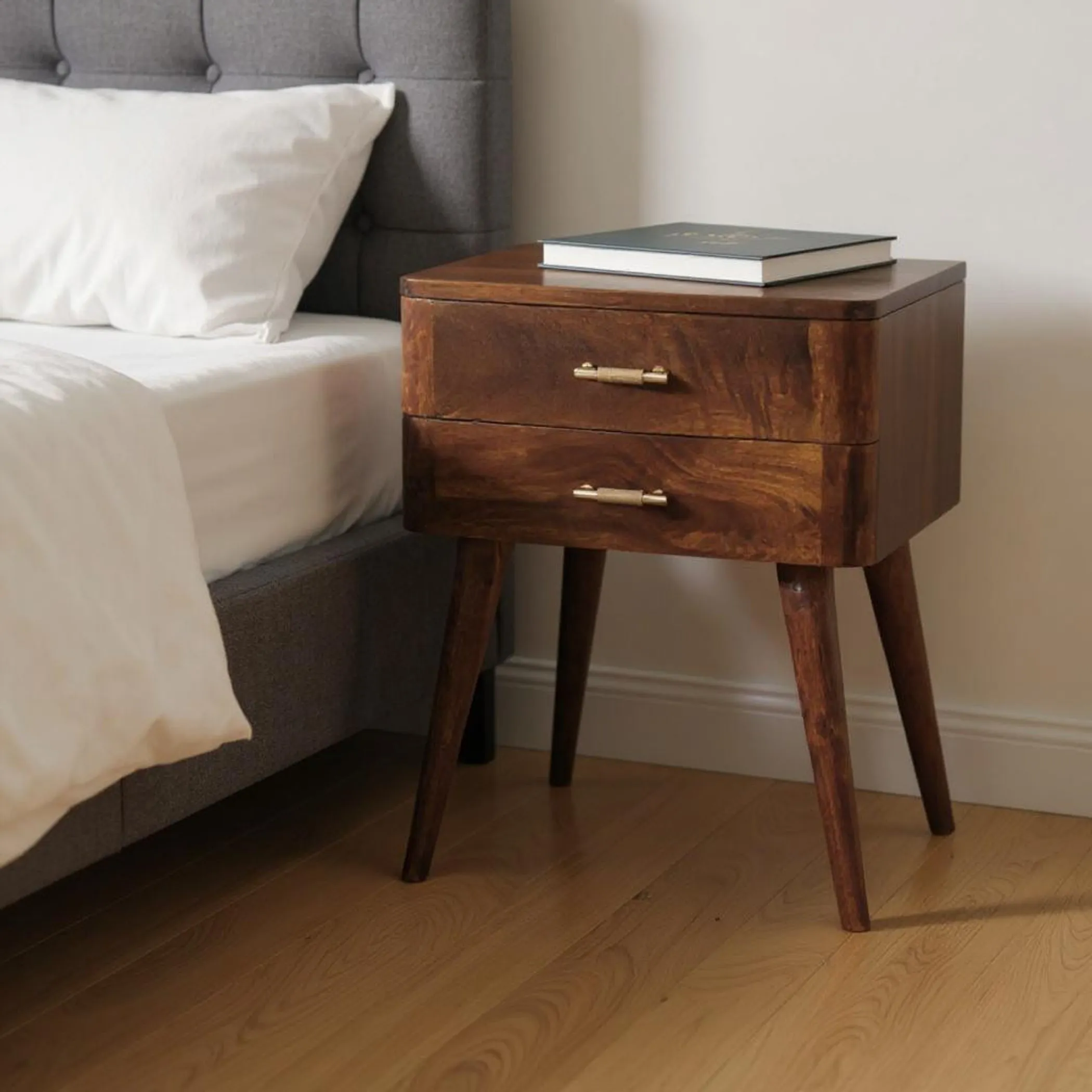 Tủ đầu giường gỗ tự nhiên 2 ngăn kéo màu hạt dẻ 58cm - Ảnh 2